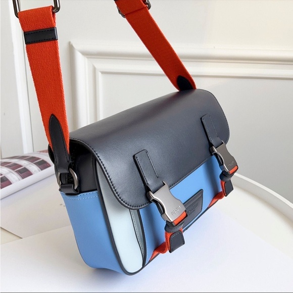 NWT!COACH TRACK CROSSBODY IN COLORBLOCK BAG(CC356) - Picture 2 of 11